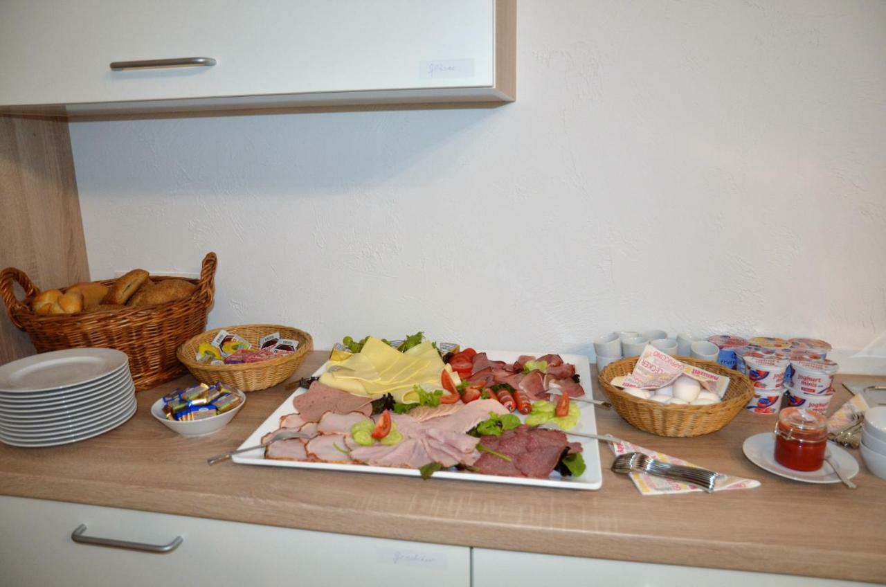 Gaestehaus Am Hochsimmer Ettringen  외부 사진